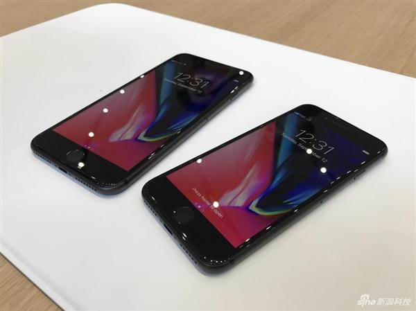 8p突然屏幕变暗一会儿又变亮