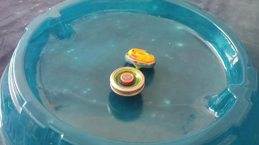 飓风战魂3陀螺玩具视频图标