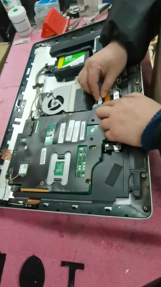 手机一体机拆机教程