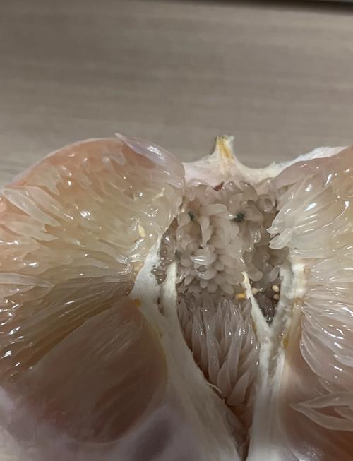 柚子中间发黑