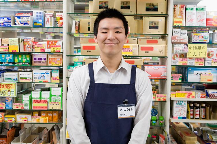 药店有男营业员吗