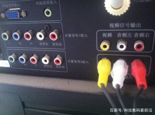 音响一放大声就停了