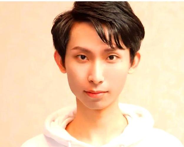 梦泪是怎样成为职业选手的