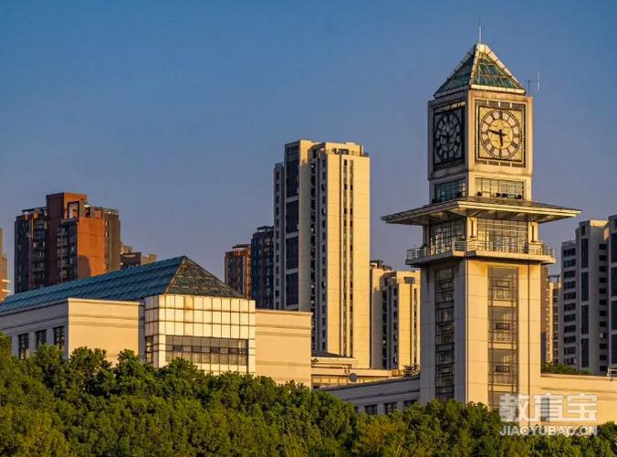 中南财经政法大学校园