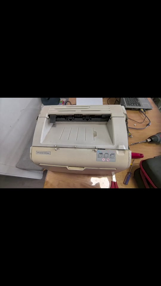 hp1020一打印就亮红灯