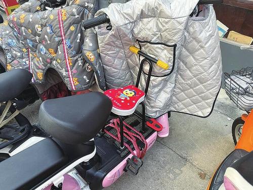 电动车座椅安装视频