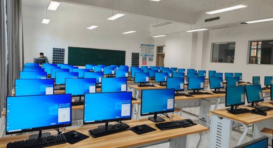 机房电脑怎么控制学生电脑截图2