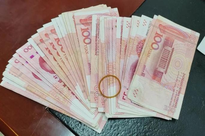 4000元现金图片实拍