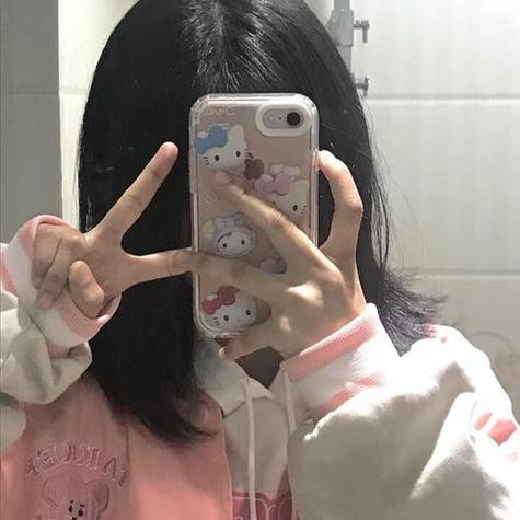 粉系少女头像不露脸