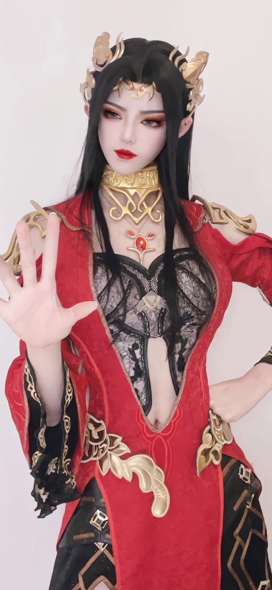 真人版斗破苍穹美杜莎