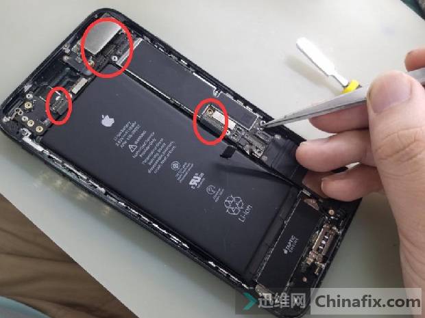 苹果7拆机图解截图3