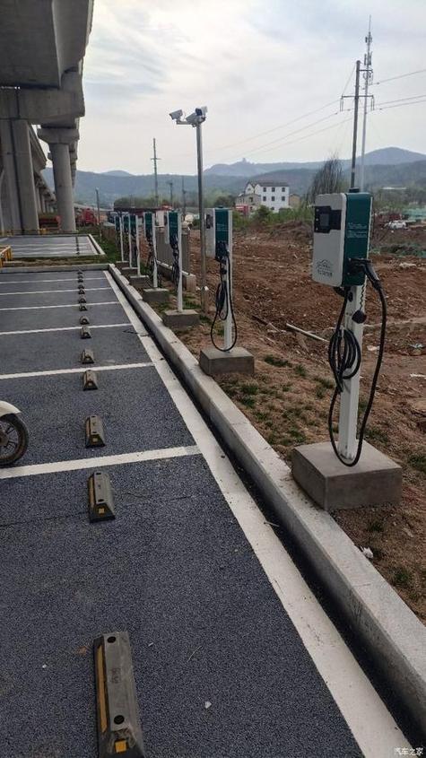 附近新能源充电桩