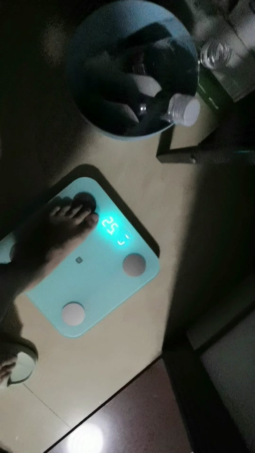体重秤上显示LO咋回事截图3