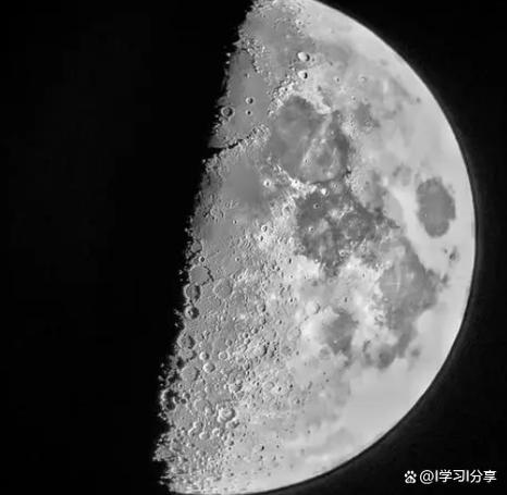 小米手机状态栏有个月亮