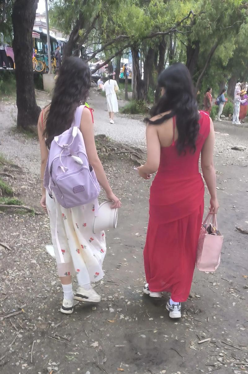 二手包是死人用过的吗