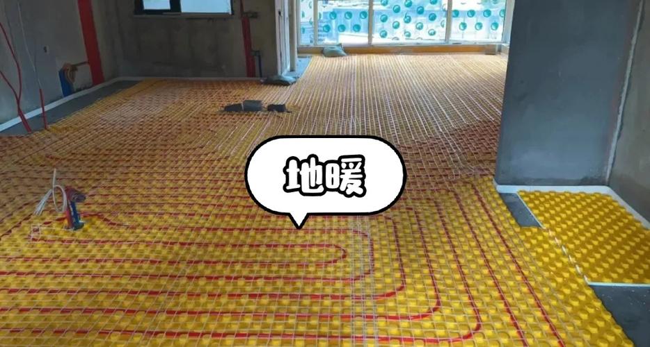 装修房子是地暖好还是暖气片好