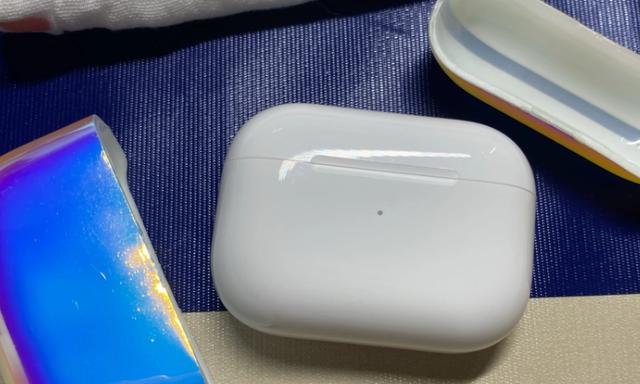 airpods pro摔了一道痕可以换吗截图2
