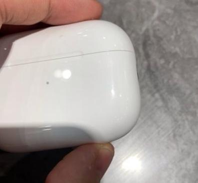 苹果耳机绿灯亮一下就灭