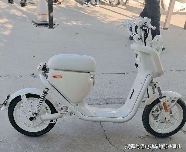 小牛uqi和uqis