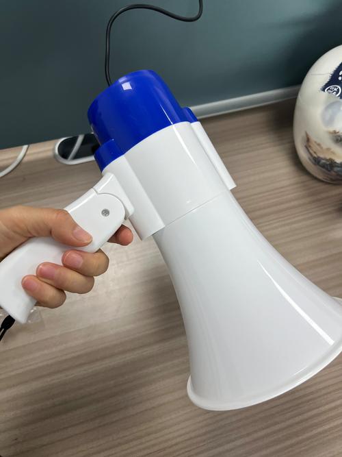 摆摊喇叭怎样录音