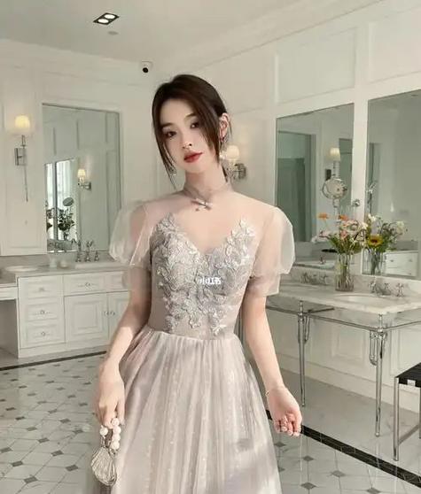 冬天穿伴娘服冷怎么办