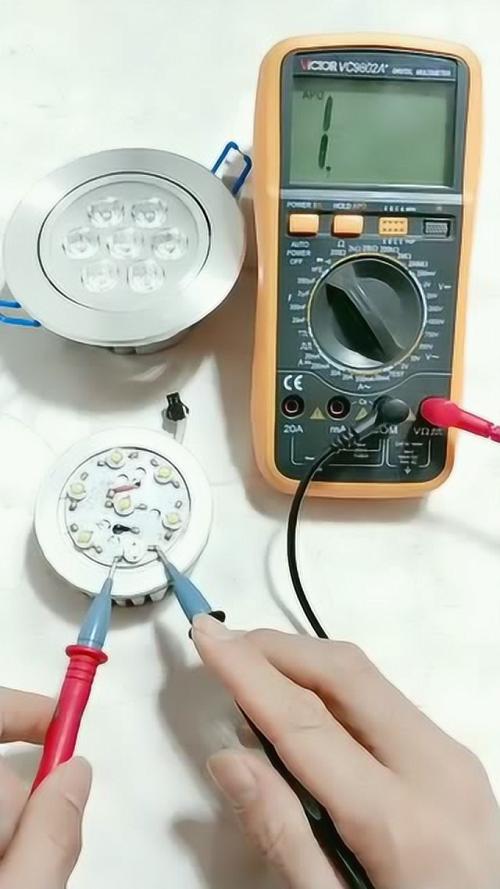 led灯好坏检测方法