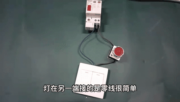 电棒灯不怎么亮是什么原因