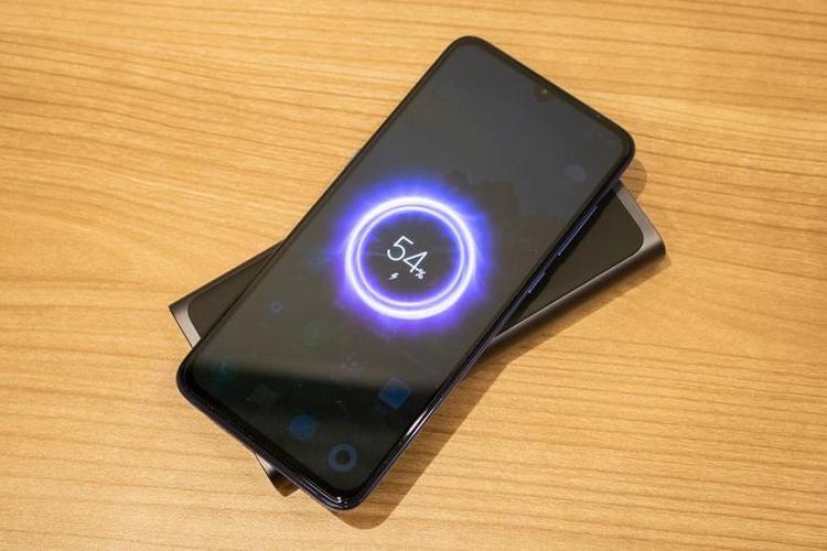 小米9能给别人充电吗