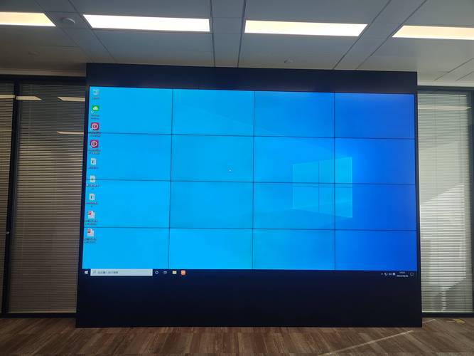 win10连接显示屏强制全屏
