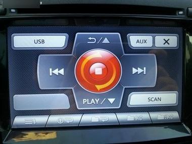 车载导航声音比音乐小