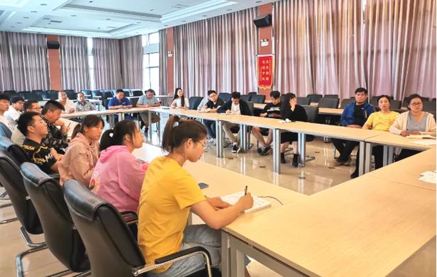 新绿港培训学校