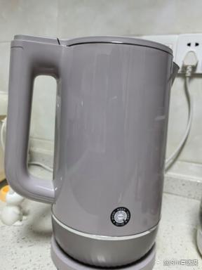 电动热水壶不自动出水