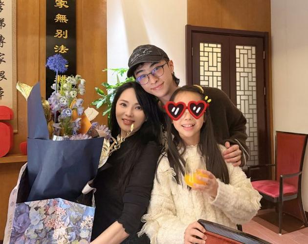 伊能静与丈夫的小家截图2